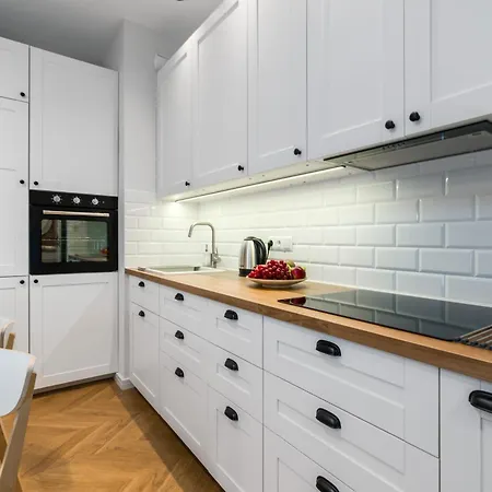 Chwaliszewo Elegant With Balcony In By Renters Appartement